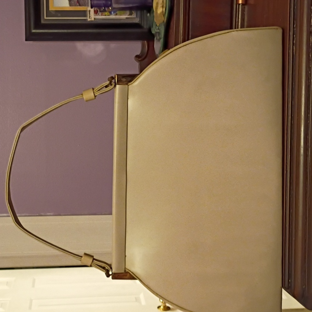 Graceline Master Purse - Picture 6 of 10